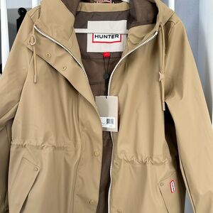 Hunter Abbey Raincoat NWT- reduced